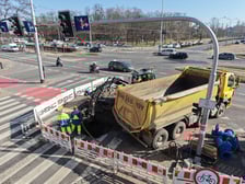 <p>Usuwanie awarii wodociągowej na skrzyżowaniu ulic Ślężnej i Kamiennej. Wrocław, 28.02.2026</p>