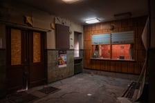 <p>Dawne kino Lw&oacute;w - tak wygląda dziś w środku</p>