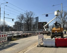 <p>Remont torowiska na ulicy Glinianej w rejonie skrzyżowania z Borowską&nbsp;</p>