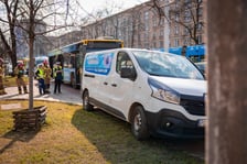 <p>Zderzenie autobusu z busem na ulicy Piłsudskiego w pobliżu Pl. Orląt Lwowskich</p>