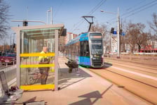 200-metrowy odcinek trasy autobusowo-tramwajowej jest już niemal gotowy. Za parę tygodni zaczną tędy jeździć autobusy