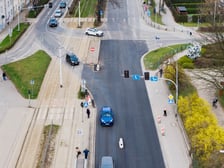 Ulica Grabiszyńska z nową nawierzchnią (zdjęcie z poniedziałku 23 marca)