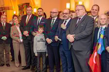 <p>Odsłonięcie popiersia generała J&oacute;zefa Bema we wrocławskim ratuszu</p>