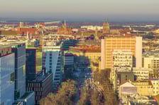 <p>Tak w trakcie rozbi&oacute;rki wyglądają Arkady Wrocławskie</p>