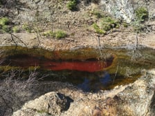 <p>Kolorowe Jeziorka w Rudawach Janowickich</p>