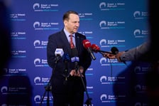 Radosław Sikorski, wicepremier, minister spraw zagranicznych na otwarciu East West Forum w Auli Leopoldina.