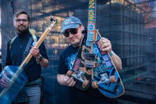 <p>Konkurs na gitarę z &bdquo;byle czego&rdquo; podczas Gitarowego Rekordu Świata 2026</p>
