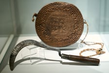 <p class="MsoNormal">Wystawa &bdquo;Ala Savashevich. Twoje ciało to pole pracy&rdquo; w Muzeum Etnograficznym do 16 sierpnia</p>