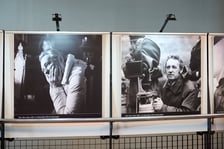 <p>Andrzej Wajda &ndash; zdjęcia autorstwa Renaty Pajchel na wystawie w Kinie Nowe Horyzonty</p>