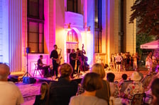 <p>Koncert 2 sierpnia na dziedzińcu Synagogi pod Białym Bocianem&nbsp;</p>