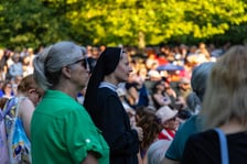 <p>Koncert Chopinowski w Parku Południowym 16 sierpnia 2026, wystąpili Piotr Alexewicz i Franciszek Gąsieniec</p>