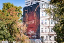 Mural serialowej Lalki we Wrocławiu, wrzesień 2026