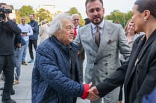 <p>Uroczystość odsłonięcia tablicy Maestra Jerzego Maksymiuka przed Narodowym Forum Muzyki&nbsp;</p>