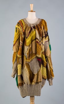 <p>Ubranie, kt&oacute;re obejrzymy na wystawie &bdquo;Moda stanu wojennego&rdquo;</p>
<p>&nbsp;</p>