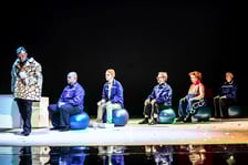 <p>Na zdjęciu scena z pr&oacute;by &bdquo;Pinokia&rdquo; we Wrocławskim Teatrze Lalek</p>