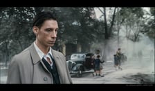 <p>Na zdjęciu sceny kręcone przed Villą Colonia</p>
