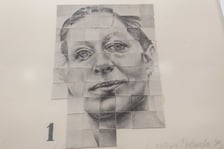 <p>Wystawa &bdquo;Widzenie ciałem&rdquo; w OP ENHEIM &ndash; praca Krystyny Piotrowskiej</p>