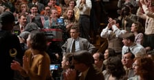 Kadr z filmu "Oppenheimer"