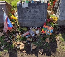 <p>Gr&oacute;b Jeana-Michela Basquiata, Brooklyn, Nowy Jork</p>