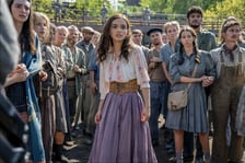 Kadry z filmu Igrzyska śmierci: Ballada ptaków i węży