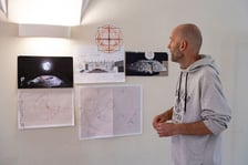 <p>Artysta i jego projekty</p>