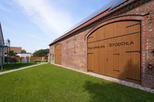 <p>Kulturalna Stodoła. Poniemiecki budynek wiejskiej stodoły z początku XX w. został wyremontowany&nbsp;</p>