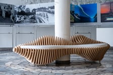 <p>Hol Dolnośląskiej Biblioteki Publicznej w rynku po remoncie</p>
