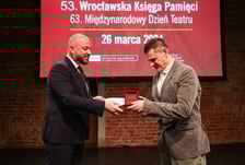 <p>53. Wrocławska Księga Pamięci z okazji 63. Międzynarodowego Dnia Teatru</p>