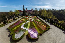 <p>Festiwal Kwiat&oacute;w i Sztuki w Zamku Książ od 1 do 5 maja 2024</p>