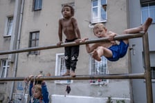Dzielnica Cudów, fotoreportaż z osiedla Zakaczawie w Legnicy