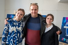 <p>Karolina Luśnia, Piotr Lewandowski, Aurelia Antończak z Cafe R&oacute;wnik, laureata 30 Kreatywnych Wrocławia&nbsp;</p>