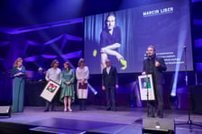 <p>Wrocławska Nagroda Artystyczna 2024. Zwycięzc&oacute;w poznaliśmy we wtorek, 10 grudnia w Sali Czerwonej Narodowego Forum Muzyki podczas gali &ndash; laureaci z dziedziny: Teatr (przemawia Marcin Liber)</p>