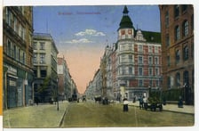 <p>Ulica Zielińskiego na dawnej poczt&oacute;wce</p>