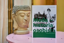 <p>Małgorzata Możdżyńska-Nawotka, &bdquo;Moda &ndash; historia osobista&rdquo;, katalog wystawy, Muzeum Narodowe we Wrocławiu&nbsp;&nbsp;</p>