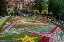 <p>XXXV Festiwal Kwiat&oacute;w i Sztuki na Zamku Książ w dniach 30 kwietnia do 4 maja</p>