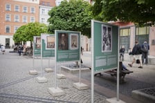 Wystawa poświęcona Oldze Boznańskiej przy ulicy Świdnickiej we Wrocławiu