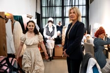 Otwarcie Teatru KAMBAK i próba generalna spektaklu Piękna i Bestia
