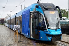 <p>Tramwaj im. Stanisława Dr&oacute;żdża będzie jeździł po Wrocławiu od poniedziałku 16 czerwca</p>