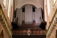 <p>Organy w katedrze wrocławskiej przed remontem</p>
