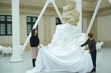 <p>&bdquo;Popiersie robotnika&rdquo; udostępnione zwiedzającym po konserwacji zobaczymy w Pawilonie Czterech Kopuł&nbsp;</p>