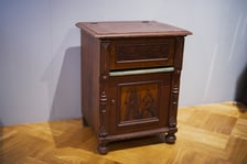 <p>Wystawa &bdquo;Gdzie kr&oacute;l chodzi piechotą&rdquo; &ndash; od 28 listopada 2025 do 28 lutego 2026 w Pałacu Kr&oacute;lewskim</p>