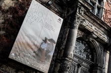 <p>Prace, jakie zobaczymy na wystawie &bdquo;Mikroświaty&rdquo; w Muzeum Narodowym do 22 marca 2026</p>