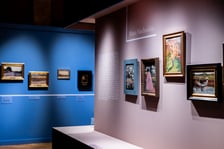 <p>Prace, jakie zobaczymy na wystawie &bdquo;Mikroświaty&rdquo; w Muzeum Narodowym do 22 marca 2026</p>