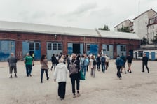 <p>Wnętrza hali po Kraftpoście na Kolejowej</p>