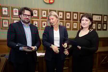 <p>We wtorek 3 marca 23 artystom przyznano stypendia artystyczne prezydenta Wrocławia&nbsp;</p>