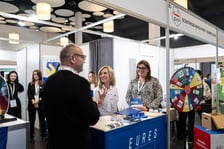 <p><span style="font-size: 11.0pt; line-height: 107%; font-family: 'Calibri',sans-serif; mso-ascii-theme-font: minor-latin; mso-fareast-font-family: Calibri; mso-fareast-theme-font: minor-latin; mso-hansi-theme-font: minor-latin; mso-bidi-font-family: 'Times New Roman'; mso-bidi-theme-font: minor-bidi; mso-ansi-language: PL; mso-fareast-language: EN-US; mso-bidi-language: AR-SA;">Międzynarodowe Targi Pracy &bdquo;With EURES to Europe!&rdquo;. Wrocław, Tarczyński Arena, 22.04.2026.</span></p>