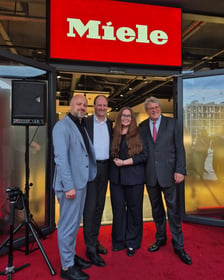 Centrum Doświadczeń Miele (Miele Experience Center) powstało w kompleksie Bulvary przy ulicy Księcia Witolda 13