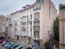 Kamienica po remoncie i ulica Cybulskiego, 14 września 2026