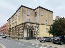 Dawna Poczta Paczkowa i Telegraf pod adresem ul. Purykiniego 2 we Wrocławiu