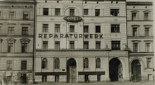 Zakład produkujący samochody Beckmann Otto & Co/Opel. Kamienica przy Kościuszki 124 w 1936 r. Źródło: Archiwum Budowlane Miasta Wrocławia/fotopolska.eu.